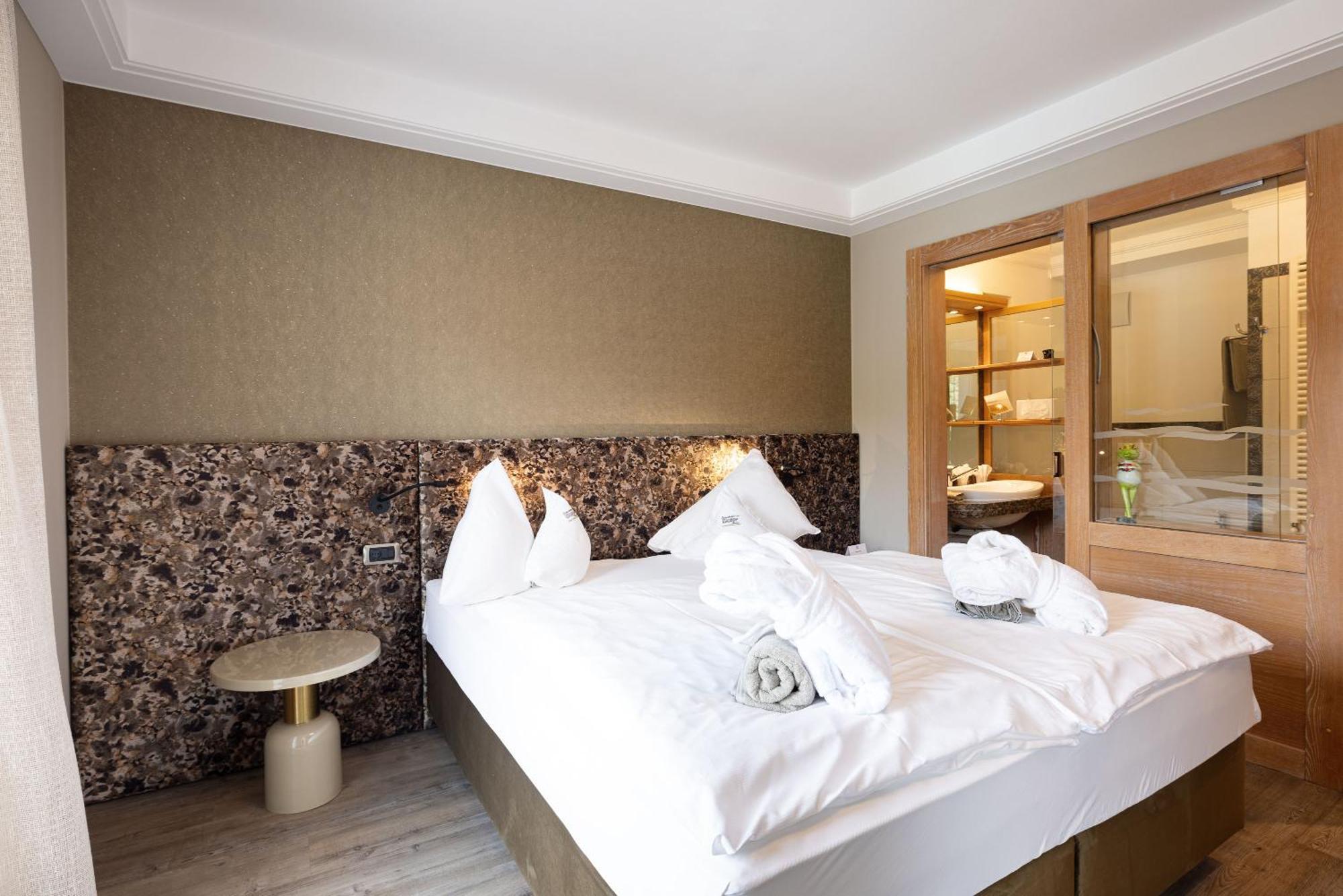 Gartenhotel Moser Appiano Sulla Strada Del Vino Phòng bức ảnh