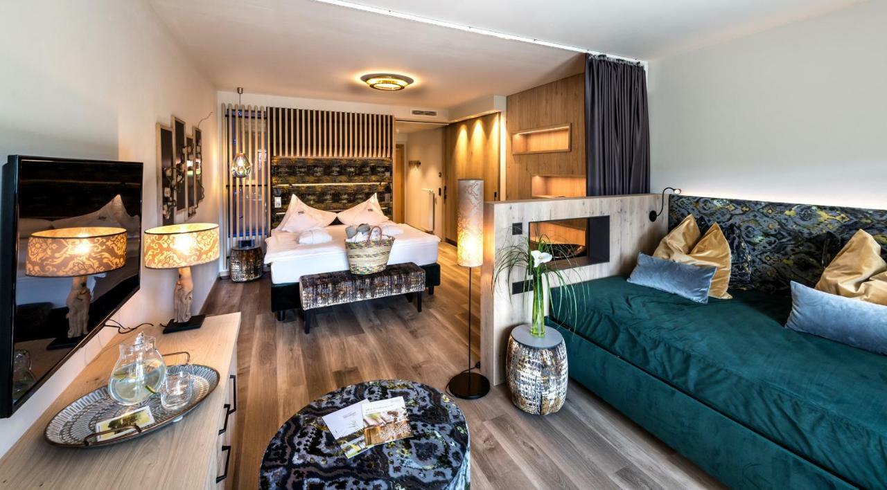 Gartenhotel Moser Appiano Sulla Strada Del Vino Ngoại thất bức ảnh